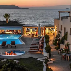Yria Hotel