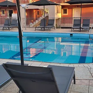 https://eleni-studios-kefalonia.kefaloniahotels.net