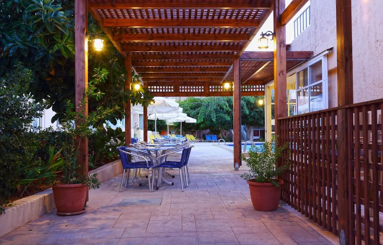 Cosman Hotel Kokkini Hani
